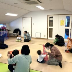 1月親子リトミック♬